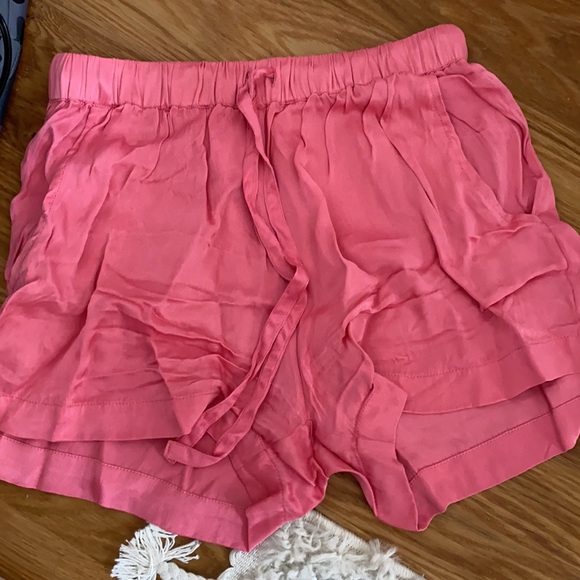 Mikoh Madura Shorts - Picture 2 of 4